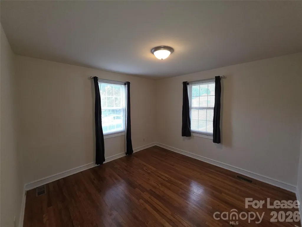 356 Melbourne Court Charlotte NC 28209