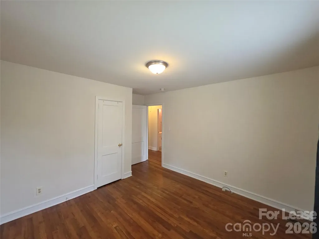 356 Melbourne Court Charlotte NC 28209