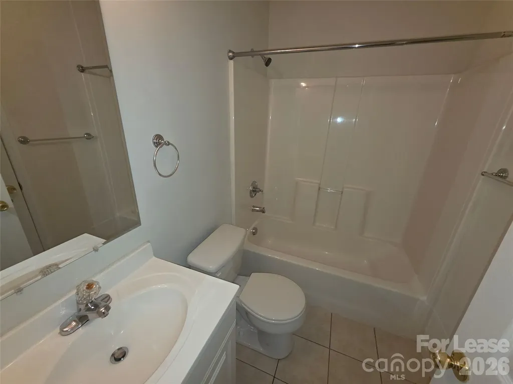 356 Melbourne Court Charlotte NC 28209