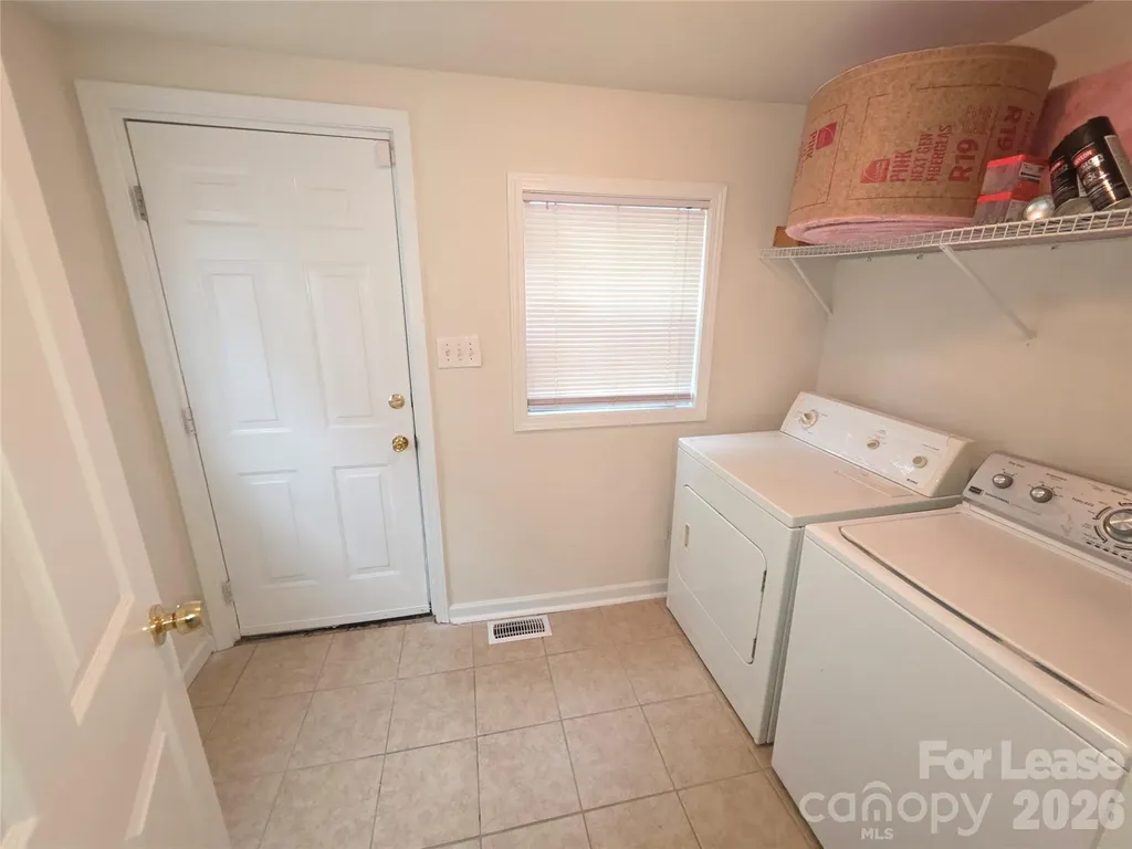 356 Melbourne Court Charlotte NC 28209