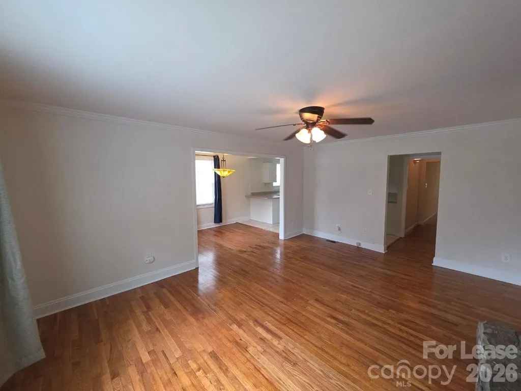 356 Melbourne Court Charlotte NC 28209