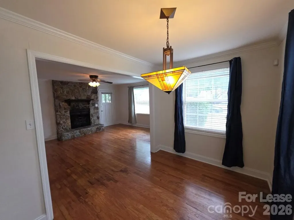 356 Melbourne Court Charlotte NC 28209