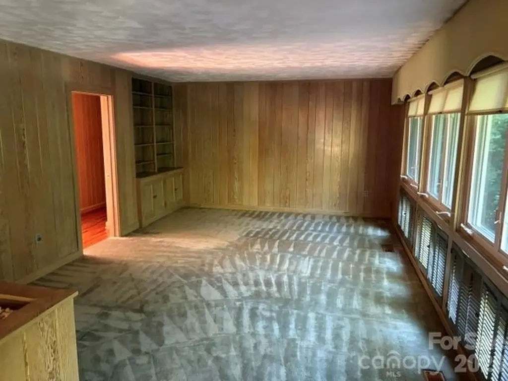 255 Glengarnock Road Tryon NC 28782
