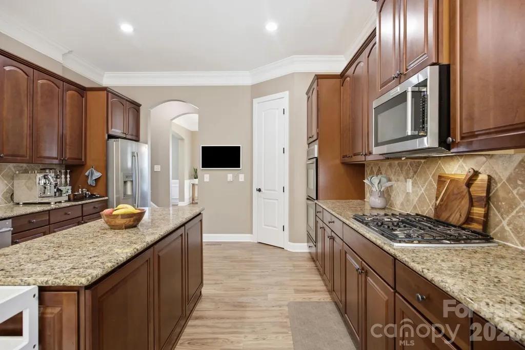 130 Lakeshore Hills Drive Mooresville NC 28117
