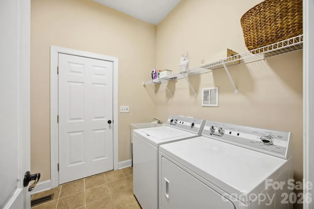 130 Lakeshore Hills Drive Mooresville NC 28117