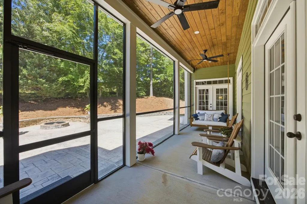 130 Lakeshore Hills Drive Mooresville NC 28117