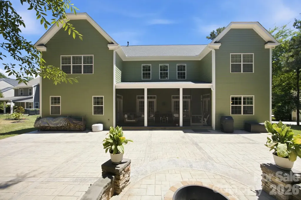 130 Lakeshore Hills Drive Mooresville NC 28117