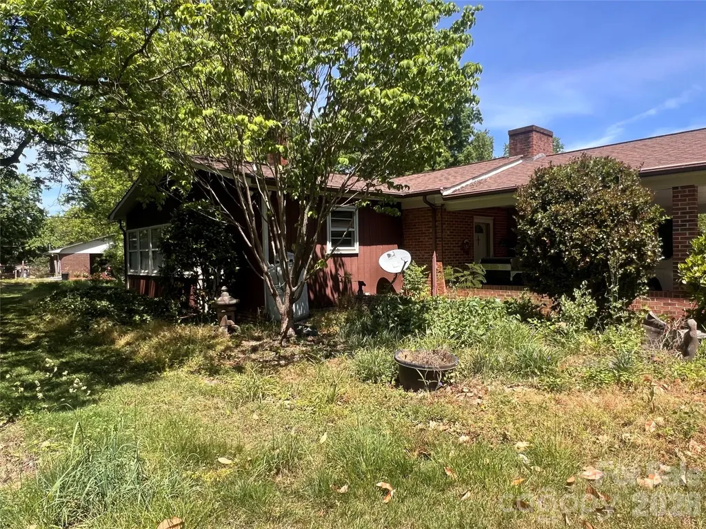 3393 Anderson Mountain Road Maiden NC 28650