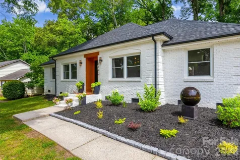 1142 Fox Run Drive Charlotte NC 28212