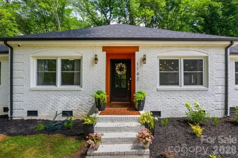 1142 Fox Run Drive Charlotte NC 28212