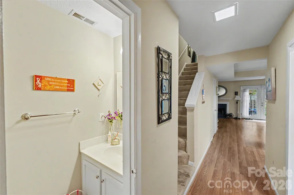 2921 Heathstead Place Charlotte NC 28210