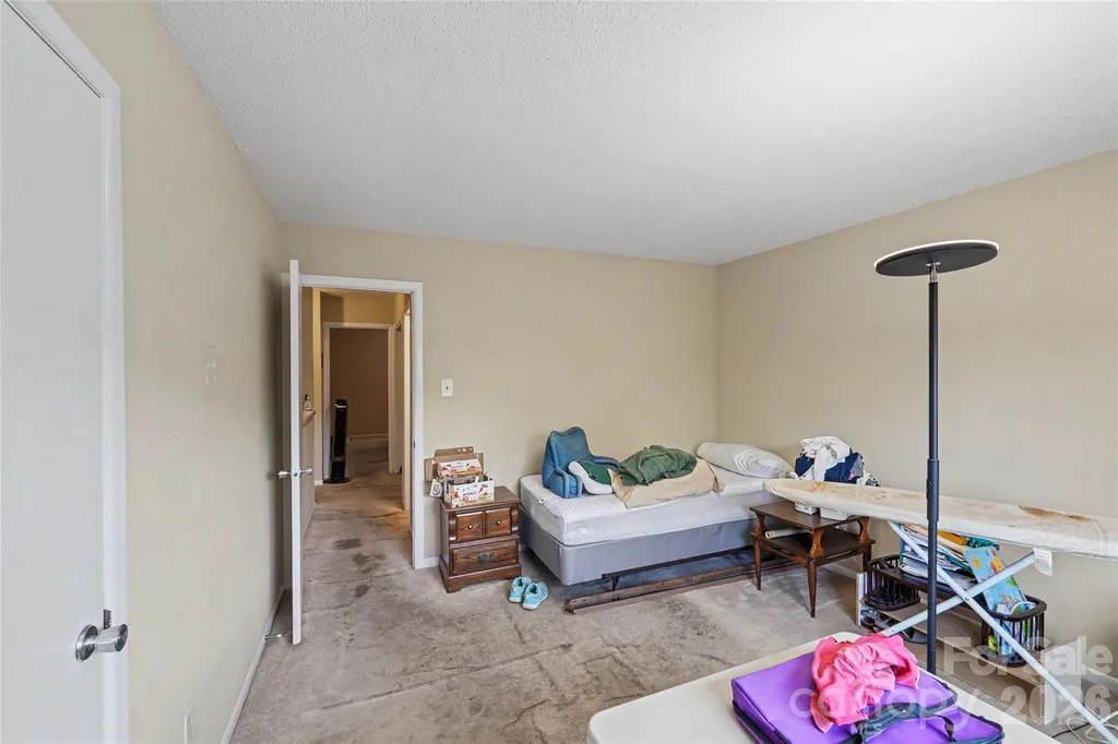 2921 Heathstead Place Charlotte NC 28210
