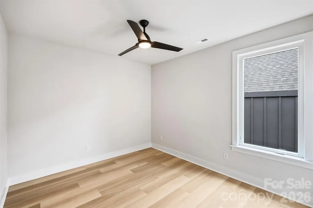2701 Catalina Avenue Charlotte NC 28206