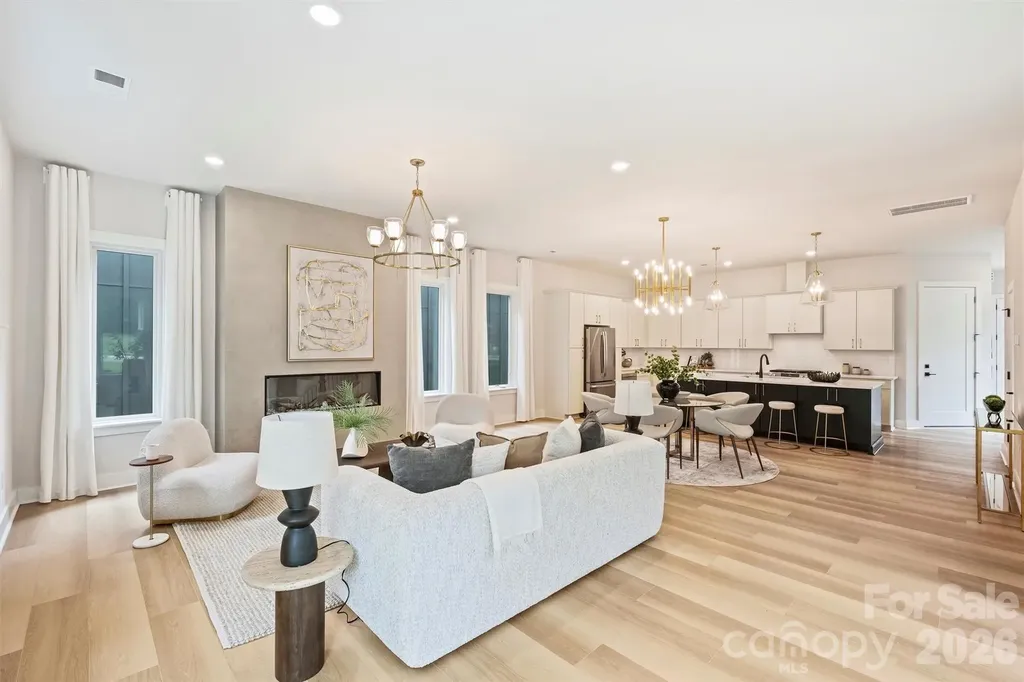 2701 Catalina Avenue Charlotte NC 28206