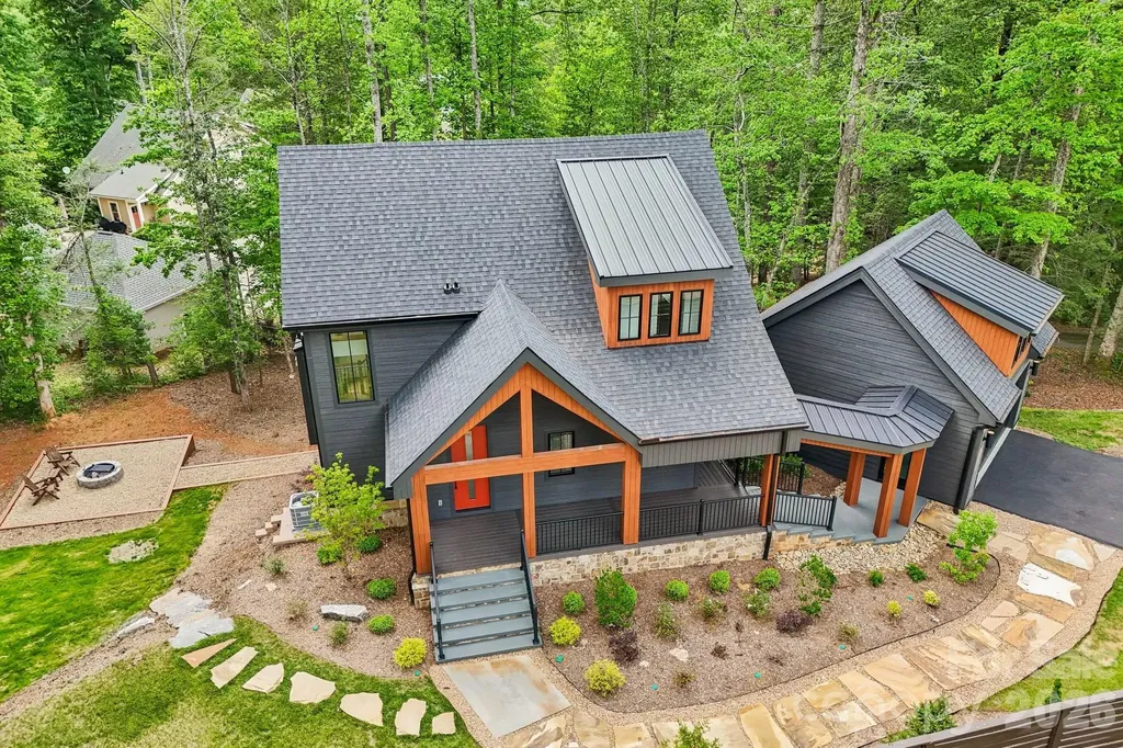 236 Glazener Road Brevard NC 28712