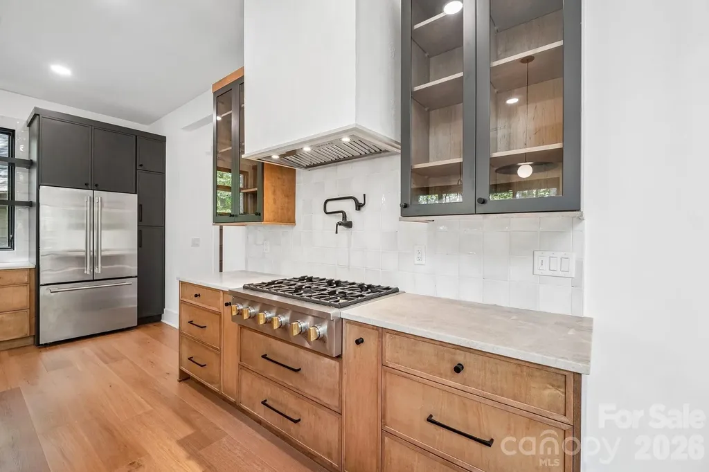 236 Glazener Road Brevard NC 28712