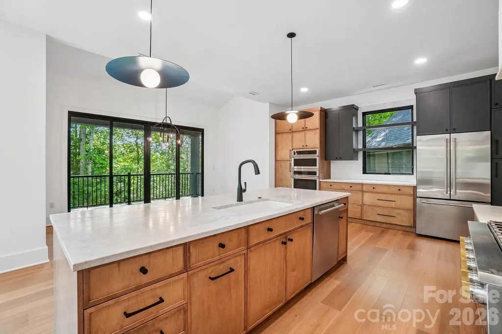236 Glazener Road Brevard NC 28712