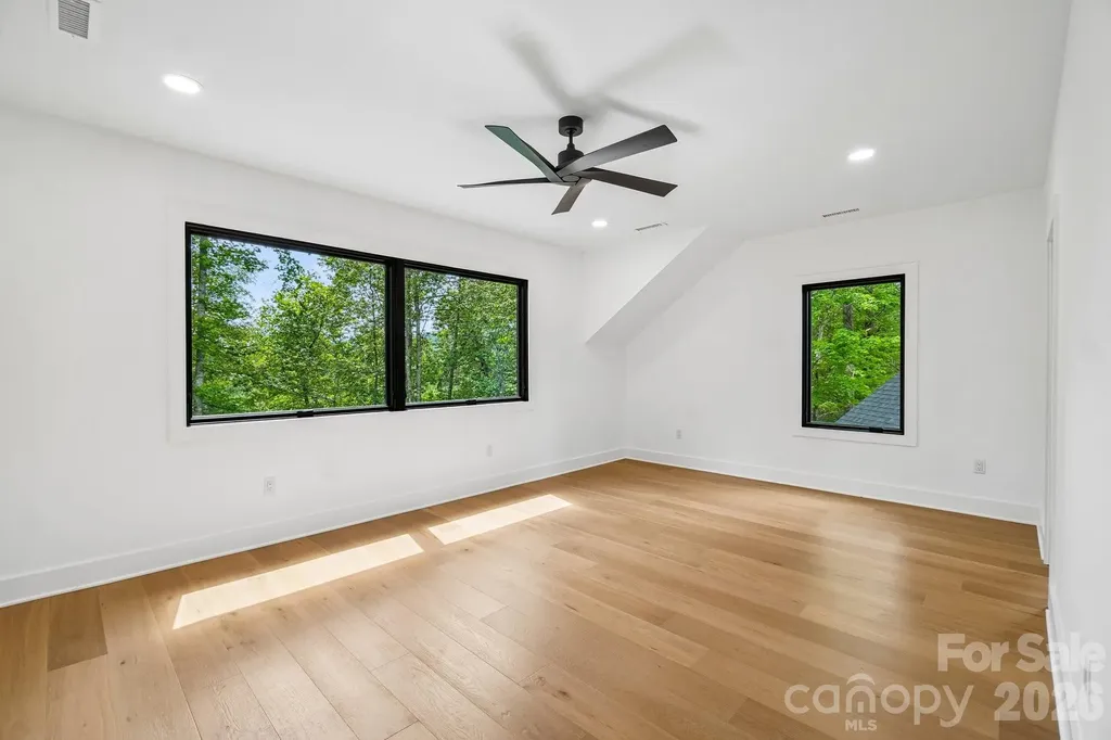 236 Glazener Road Brevard NC 28712