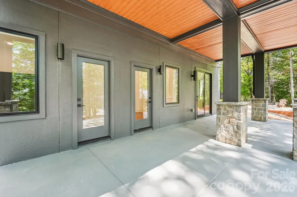 236 Glazener Road Brevard NC 28712