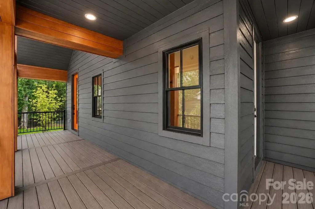 236 Glazener Road Brevard NC 28712