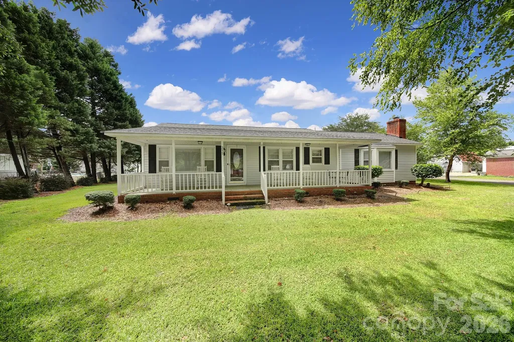 215 W Stevens Street Kershaw SC 29067