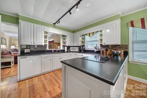215 W Stevens Street Kershaw SC 29067