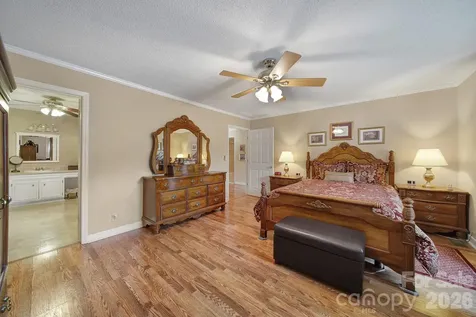 215 W Stevens Street Kershaw SC 29067