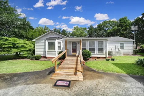 215 W Stevens Street Kershaw SC 29067