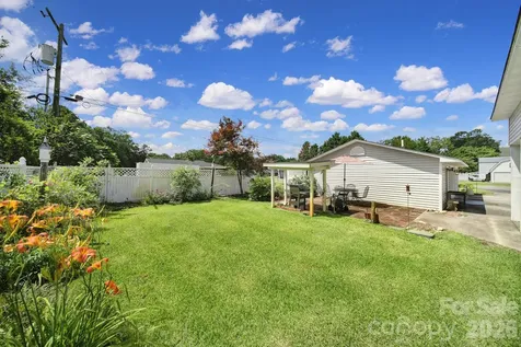 215 W Stevens Street Kershaw SC 29067