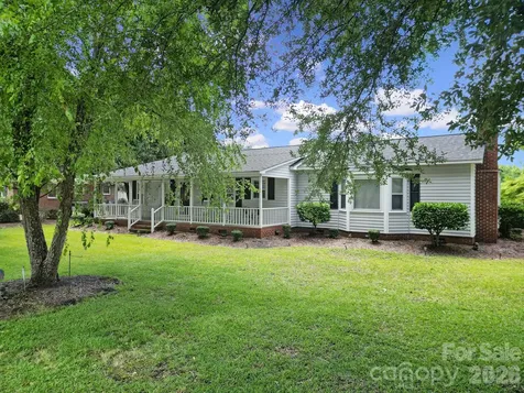 215 W Stevens Street Kershaw SC 29067