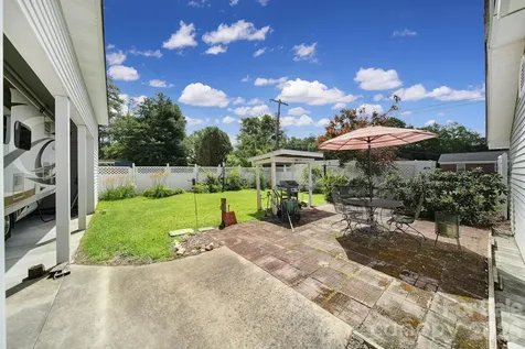 215 W Stevens Street Kershaw SC 29067