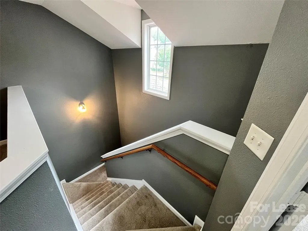 8267 Carob Tree Lane Charlotte NC 28215