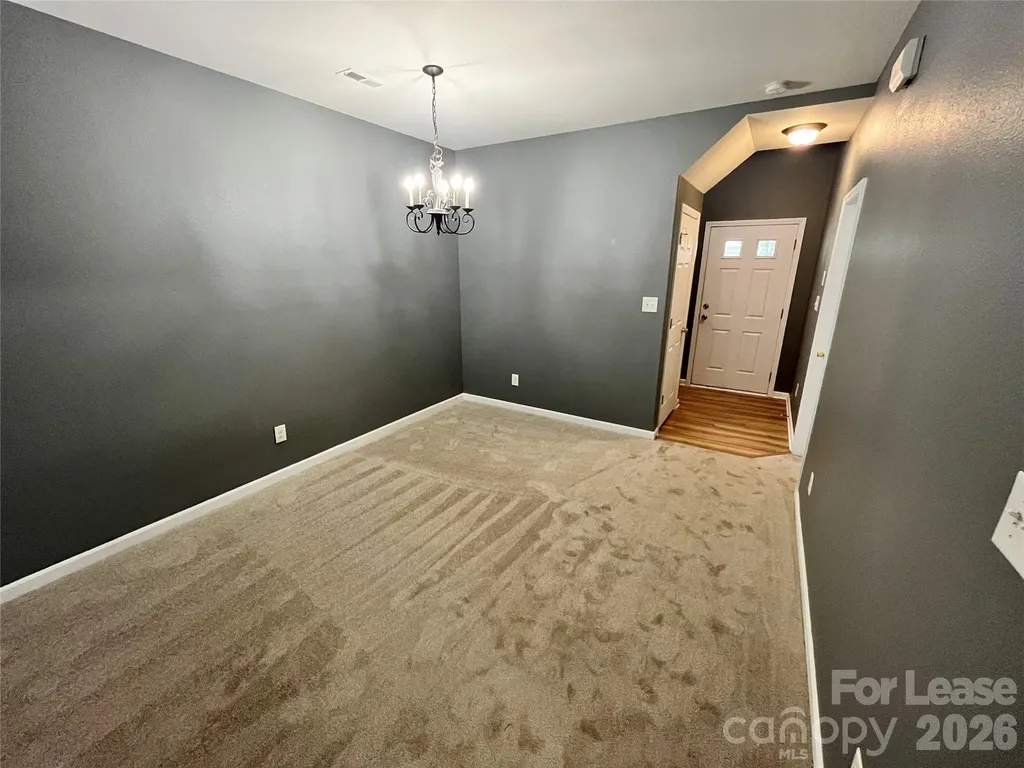 8267 Carob Tree Lane Charlotte NC 28215