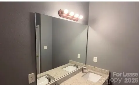 8267 Carob Tree Lane Charlotte NC 28215