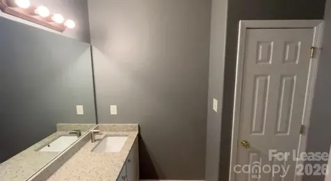 8267 Carob Tree Lane Charlotte NC 28215