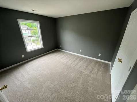 8267 Carob Tree Lane Charlotte NC 28215