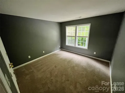 8267 Carob Tree Lane Charlotte NC 28215