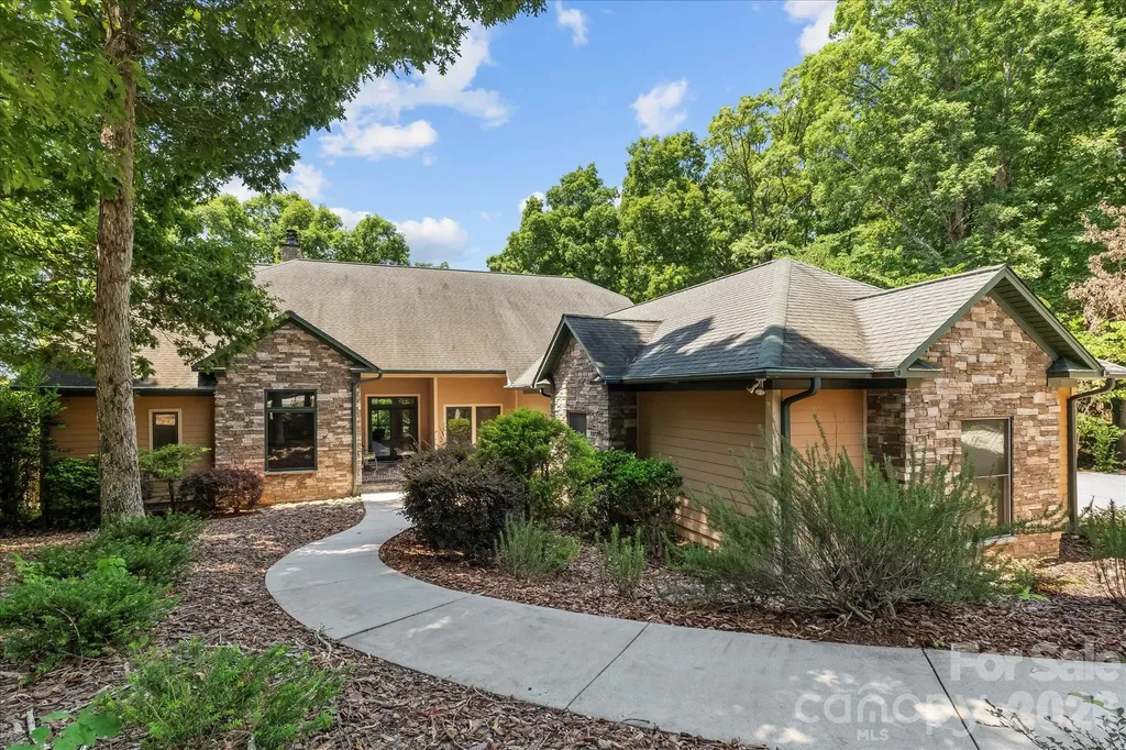 172 Lawson's Lookout Denton NC 27239