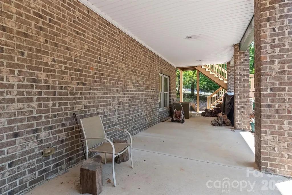 172 Lawson's Lookout Denton NC 27239