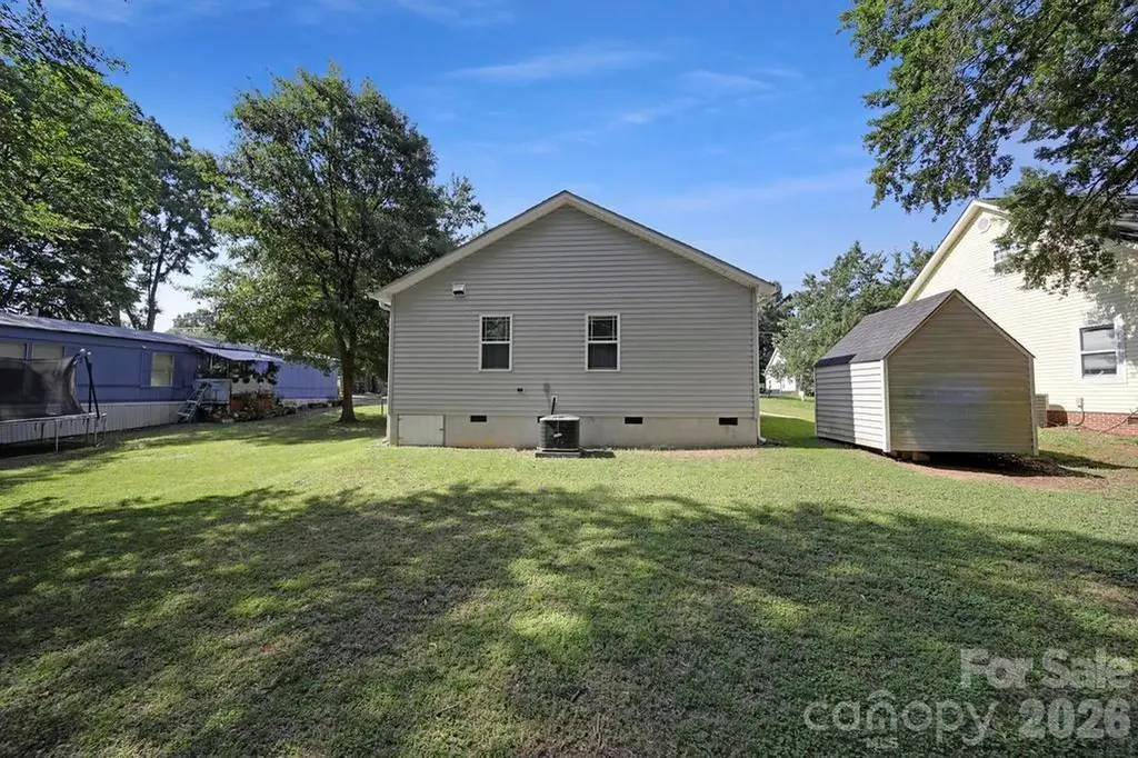 362 Sharpe Street Mooresville NC 28115