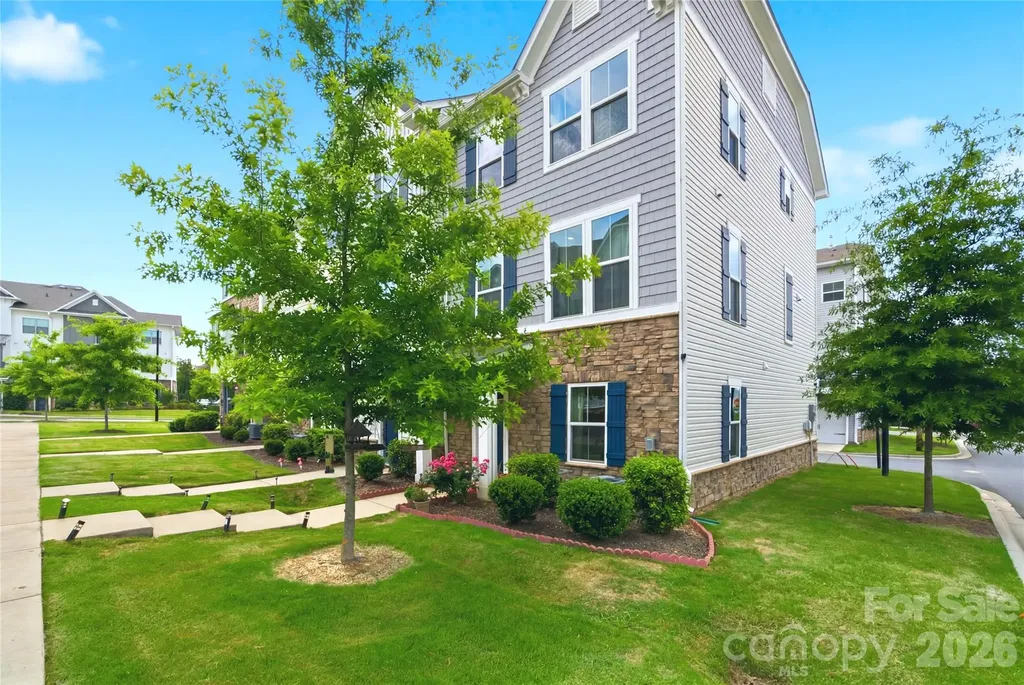 9116 Mallard Mills Drive Charlotte NC 28262
