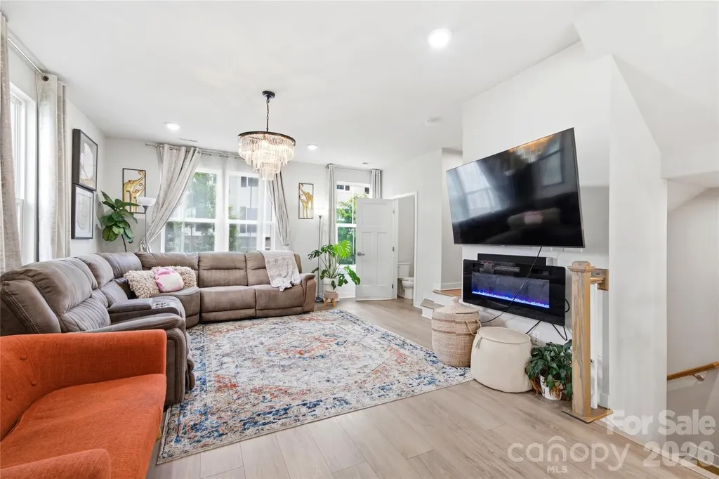 9116 Mallard Mills Drive Charlotte NC 28262