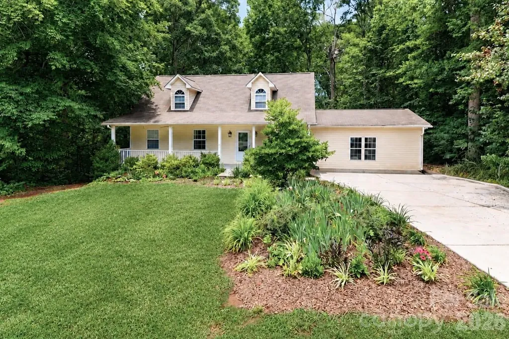 7371 Summit Drive Denver NC 28037