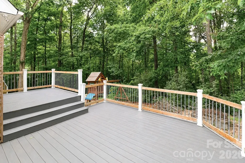 7371 Summit Drive Denver NC 28037