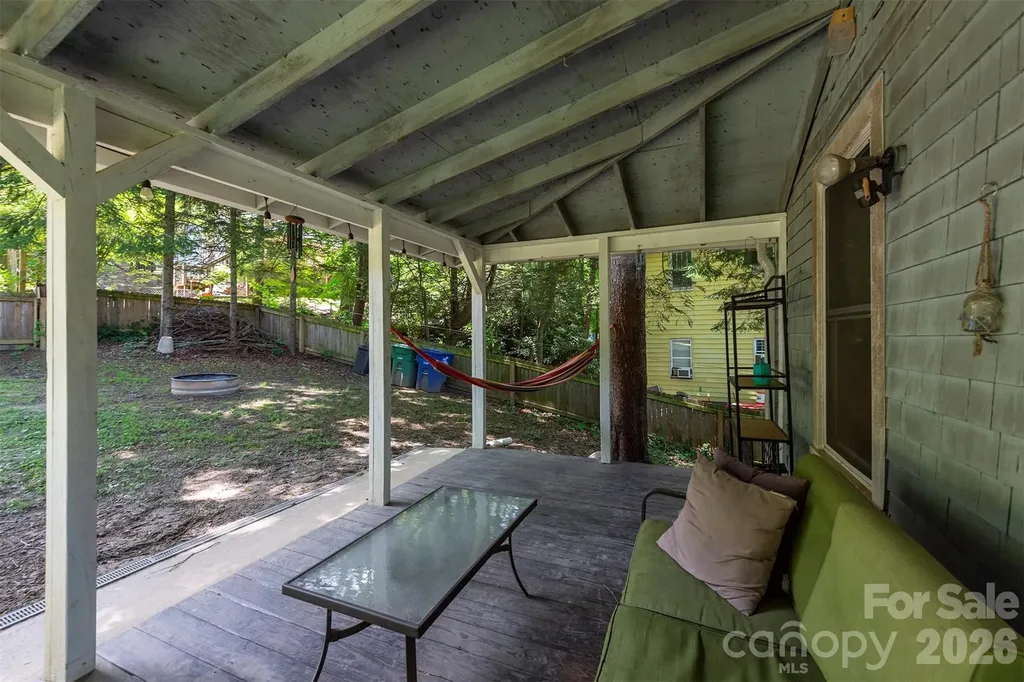 14 Border Street Black Mountain NC 28711