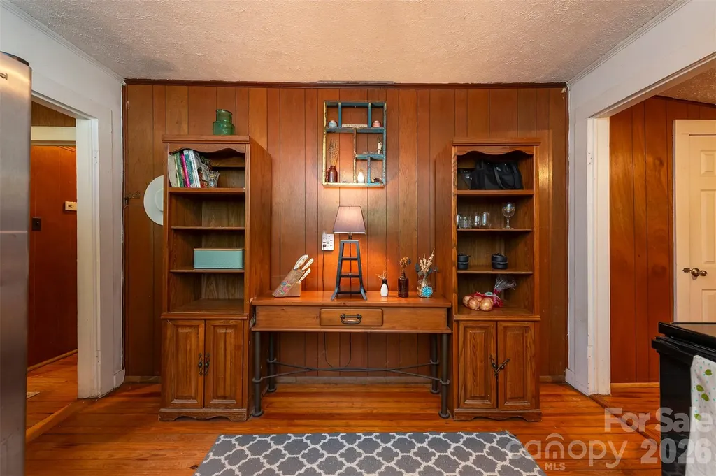 14 Border Street Black Mountain NC 28711