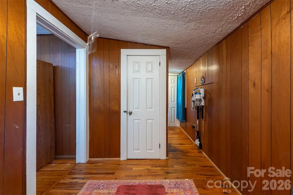 14 Border Street Black Mountain NC 28711