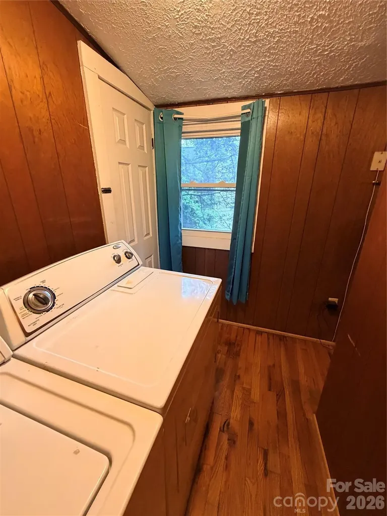 14 Border Street Black Mountain NC 28711