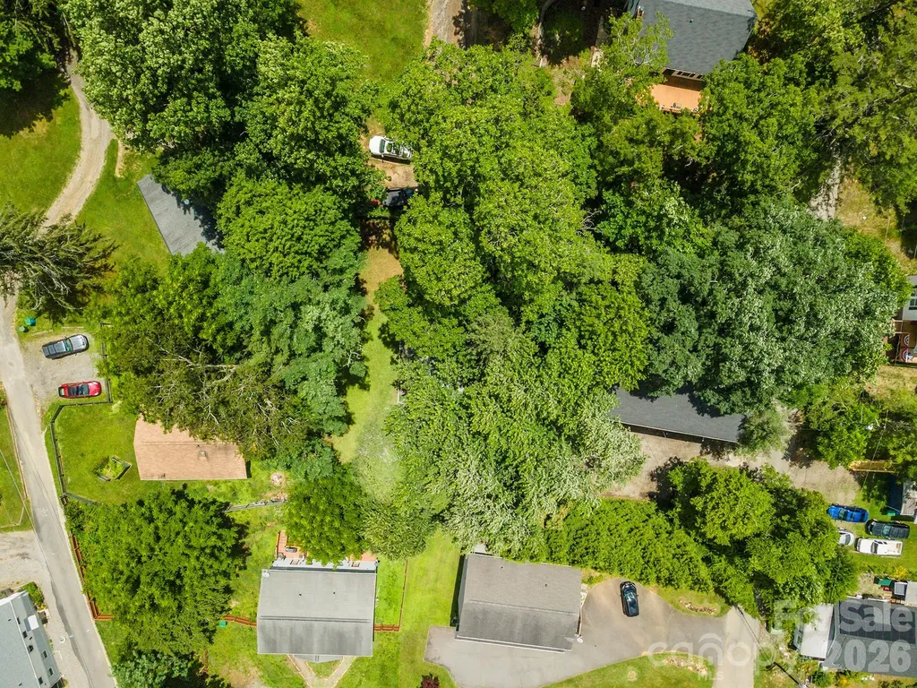14 Border Street Black Mountain NC 28711