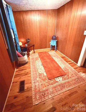 14 Border Street Black Mountain NC 28711